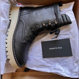 Kenneth Cole Black Leather Lace-up Boots